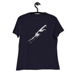 Mom Shark Women's Relaxed T-Shirt