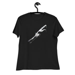 Mom Shark Women's Relaxed T-Shirt